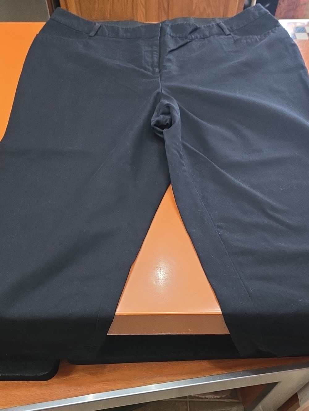 Apt. 9 Womens Capri Pants, Size 18